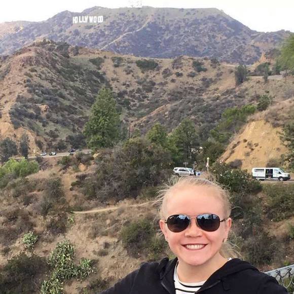 Meet your Posher, Heather - Picture 1 of 1